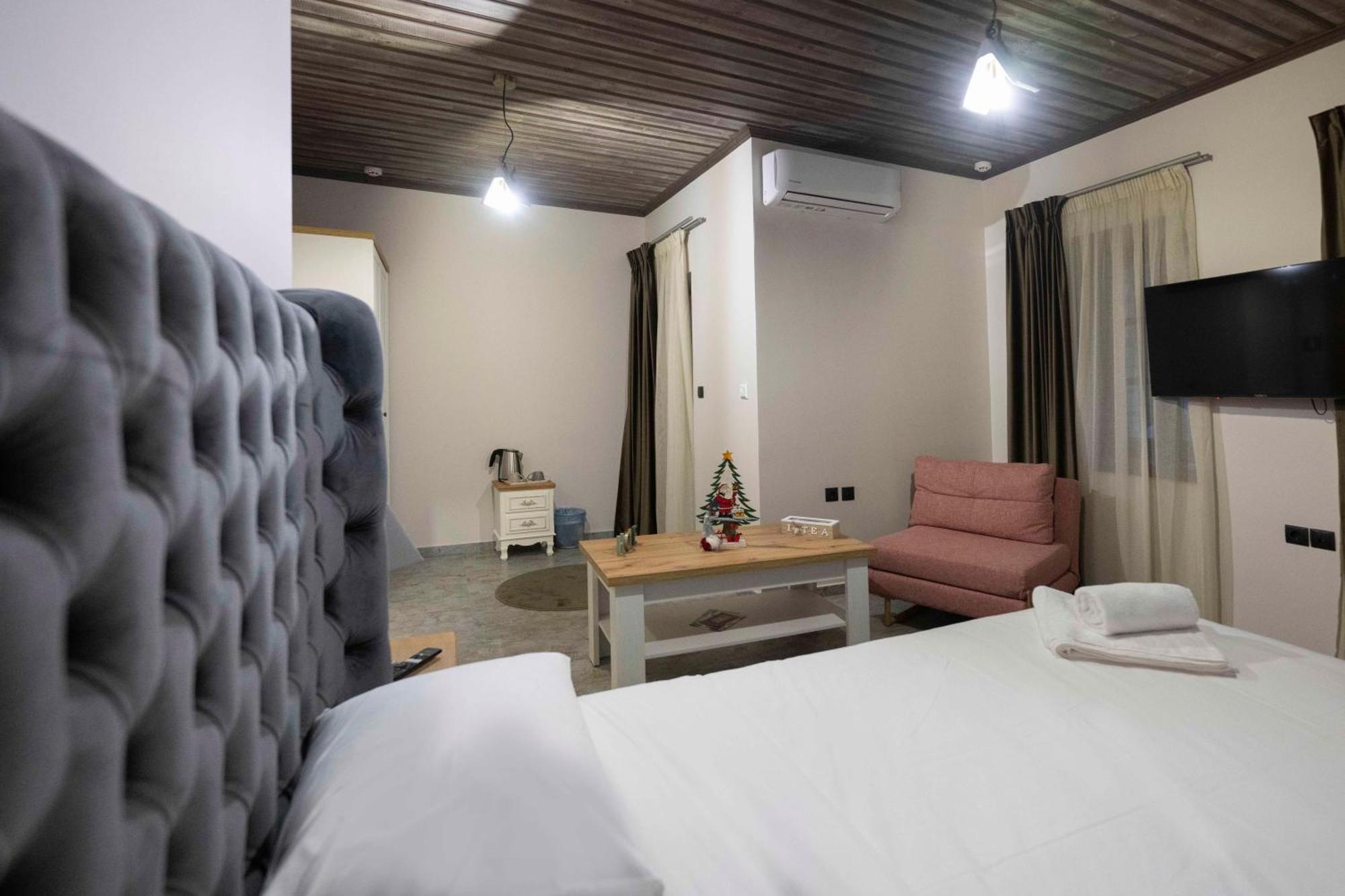 The Five Keys Hotel Monodendri Exterior foto