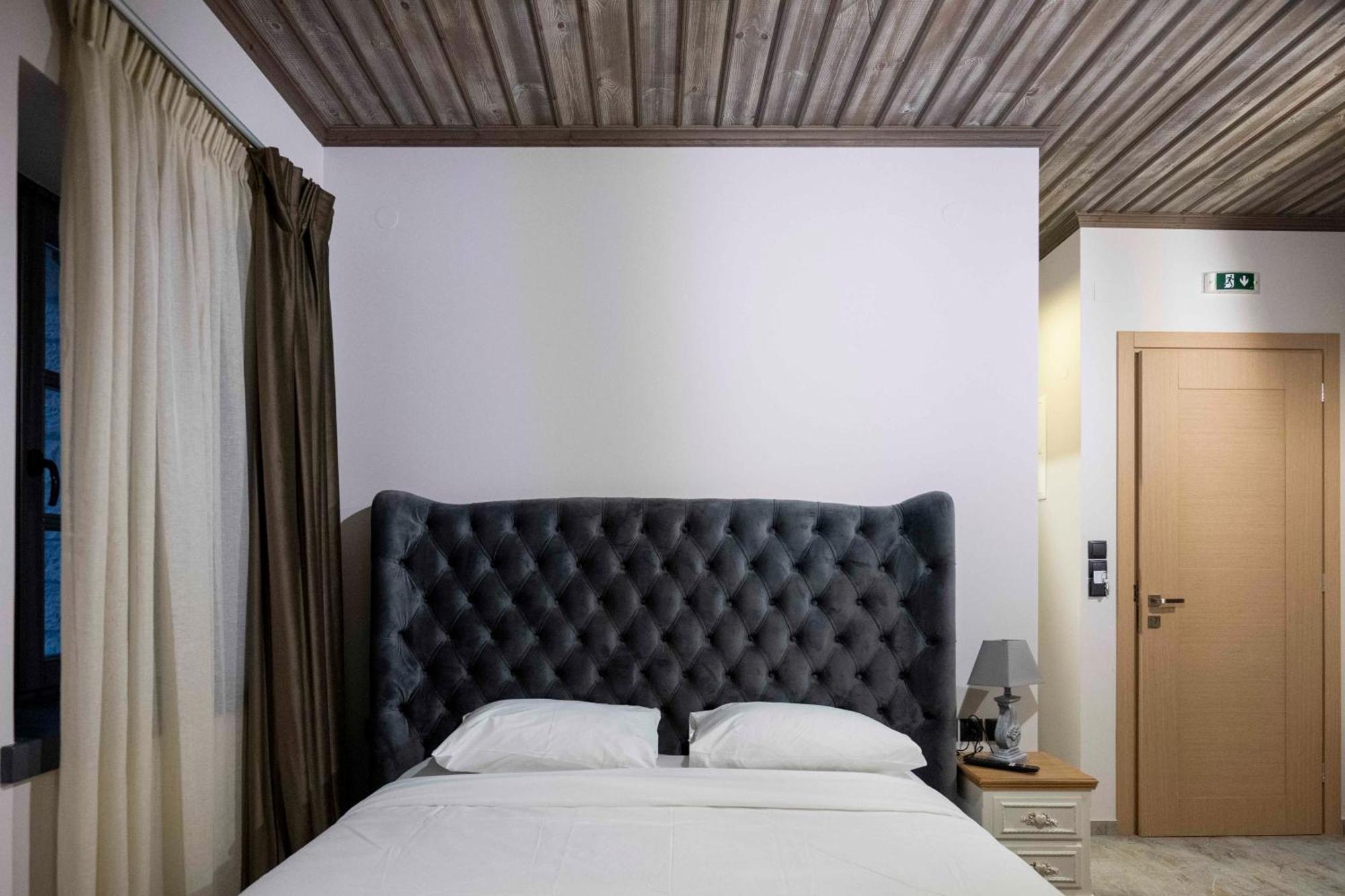 The Five Keys Hotel Monodendri Exterior foto